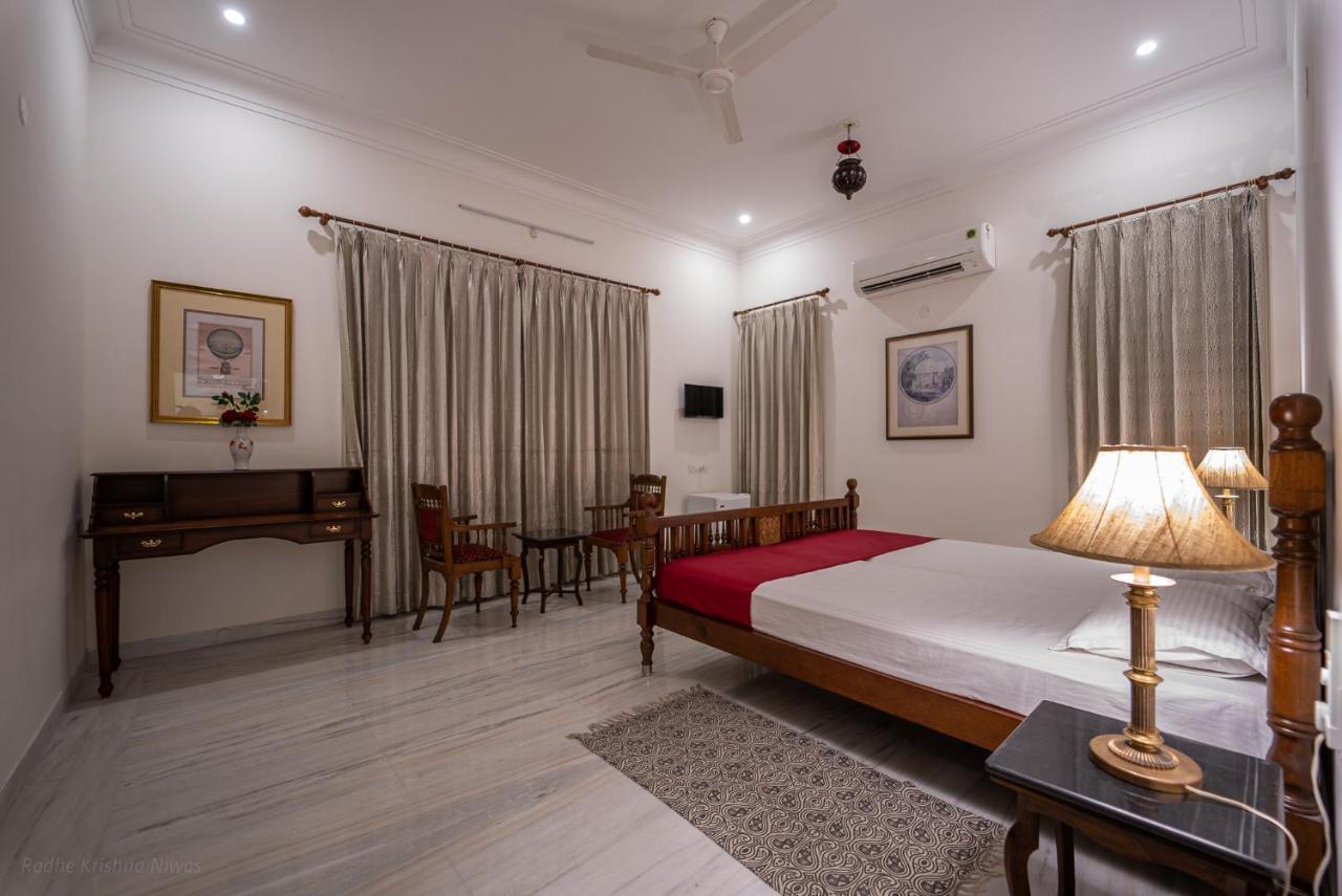 Appartamento Radhe Krishna Niwas Udaipur Esterno foto
